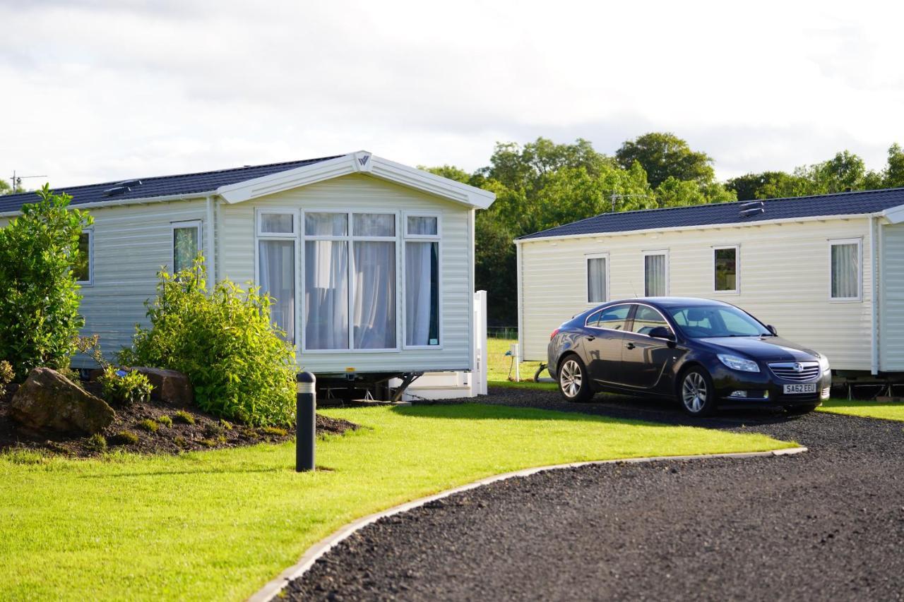 Linwater Holiday Park Villa Newbridge  Екстериор снимка